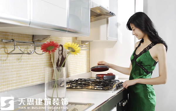 <a href=http://www.hhf034.cn/anli/ target=_blank class=infotextkey>合肥工裝</a>公司